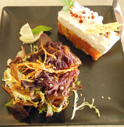 photo of salmon tartar and espuma